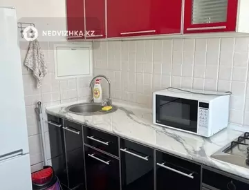 2-комнатная квартира, этаж 3 из 5, 54 м², Посуточно, миниатюра 9