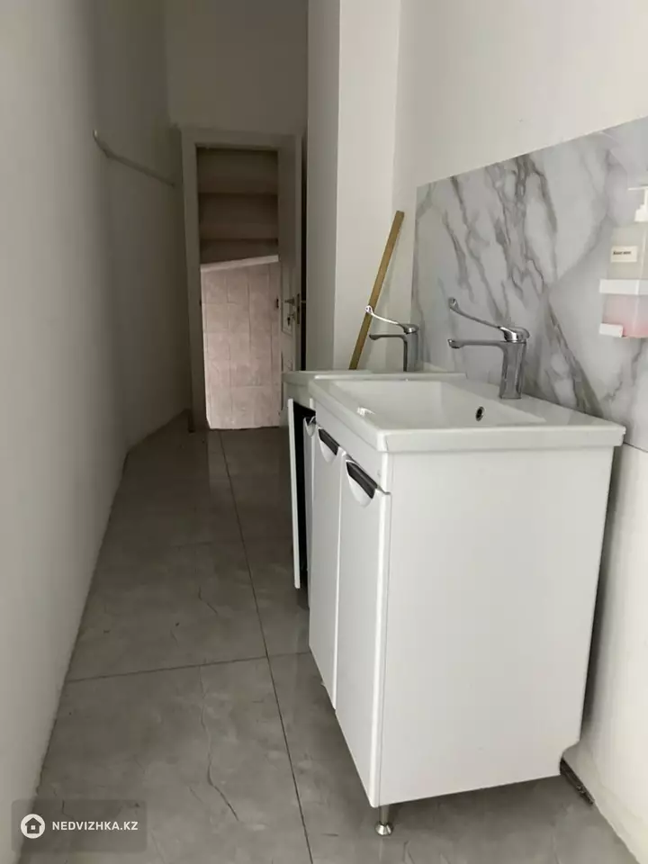 Офис, Магазин и др., этаж 1 из 5, 187 м², На длительный срок, фотография 4
