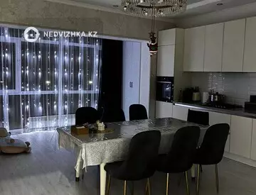 3-комнатная квартира, этаж 5 из 5, 138 м²