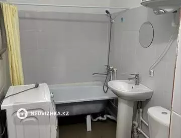 1-комнатная квартира, этаж 6 из 24, 41 м², миниатюра 3