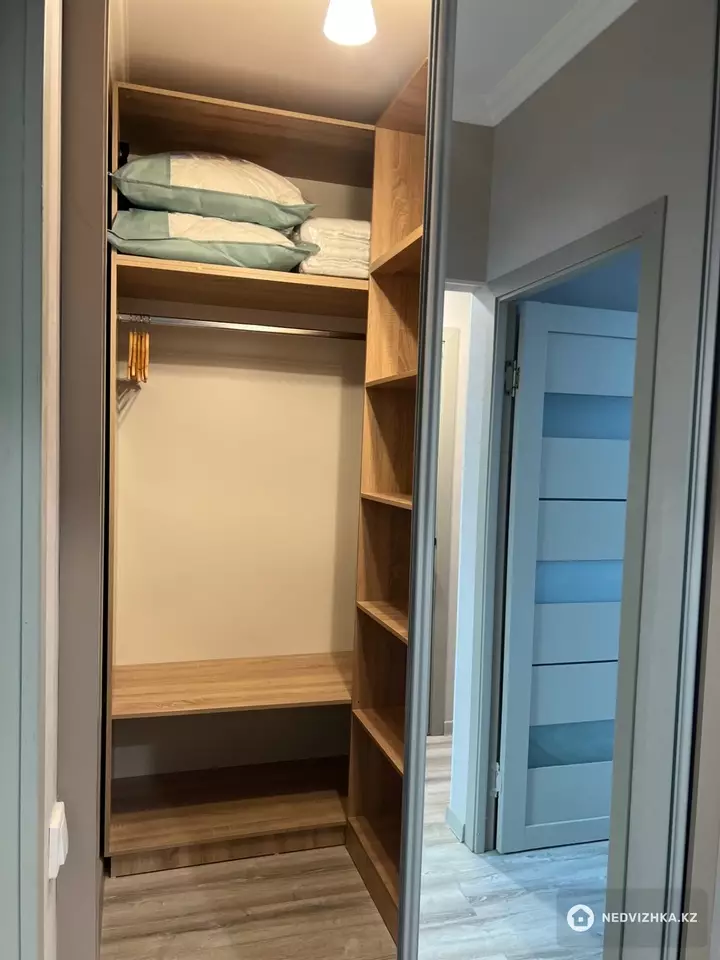 2-комнатная квартира, этаж 2 из 5, 54 м², Посуточно, фотография 5