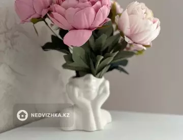 2-комнатная квартира, этаж 2 из 5, 54 м², Посуточно