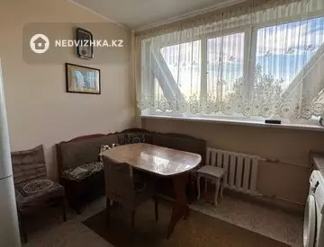 2-комнатная квартира, этаж 6 из 9, 60 м², миниатюра 3