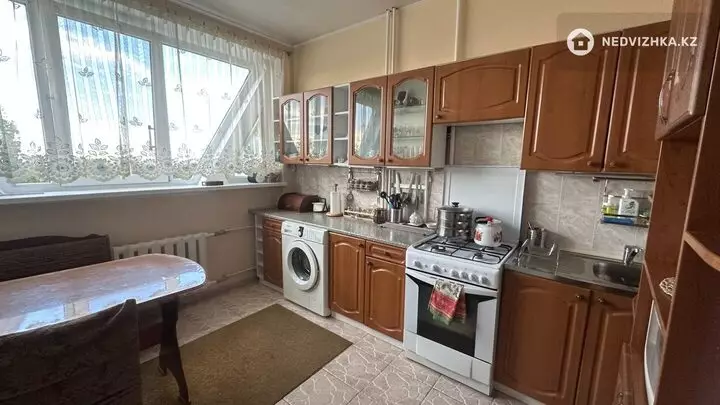 2-комнатная квартира, этаж 6 из 9, 60 м²