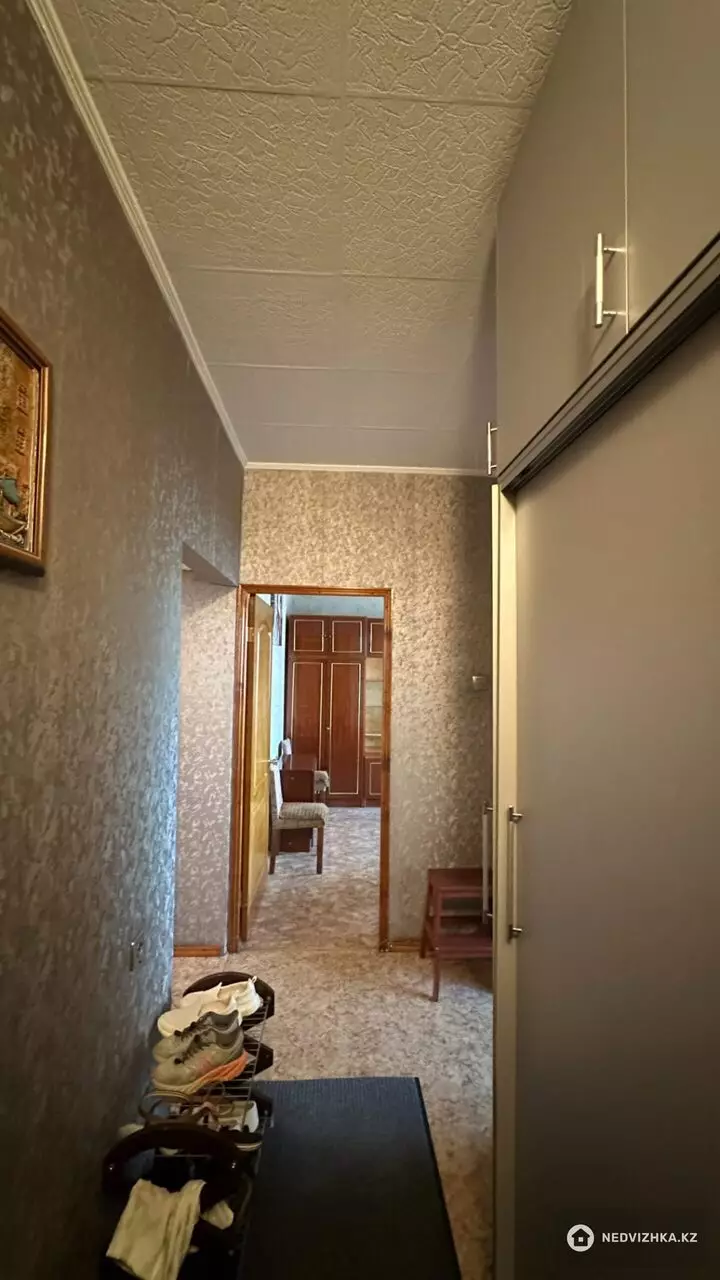 2-комнатная квартира, этаж 6 из 9, 60 м², фотография 4