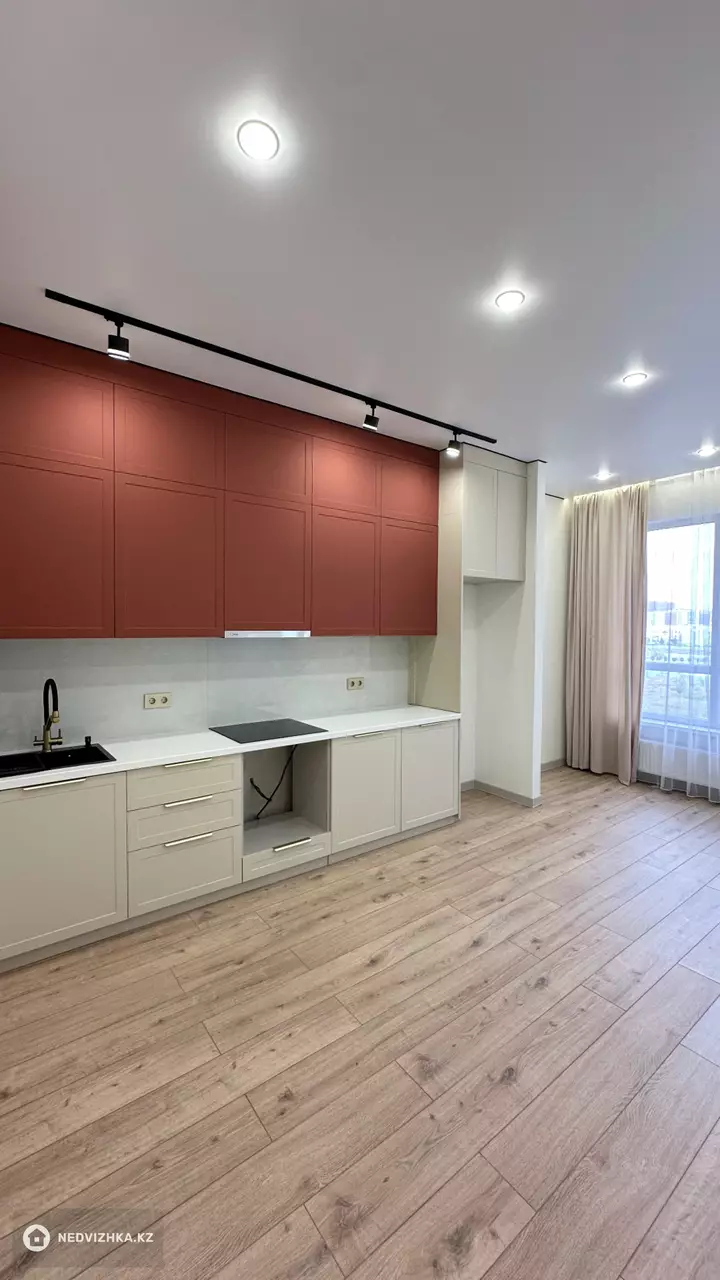 3-бөлмелі пәтер, қабат 5 барлық қабат саны 17, 56 м², 4-фотосурет