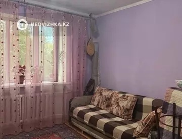 1-комнатная квартира, этаж 3 из 3, 20 м², миниатюра 3