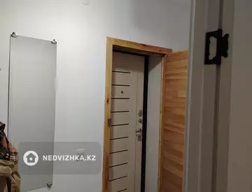 2-комнатная квартира, этаж 1 из 9, 47 м², На длительный срок