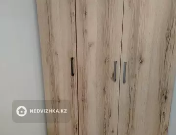 2-комнатная квартира, этаж 1 из 9, 47 м², На длительный срок, миниатюра 8