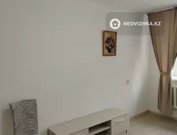 2-комнатная квартира, этаж 1 из 9, 47 м², На длительный срок