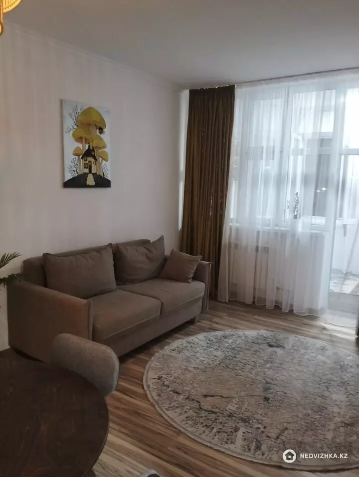 1-комнатная квартира, этаж 2 из 5, 42 м²