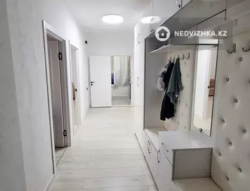 2-комнатная квартира, этаж 3 из 9, 70 м², На длительный срок