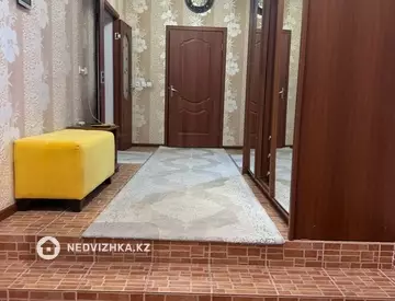 5-комнатный дом, 10 соток, 300 м²