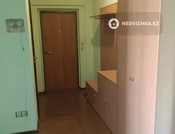 2-комнатная квартира, этаж 3 из 5, 52 м², миниатюра 11