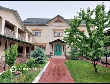6-комнатный дом, 12 соток, 300 м²