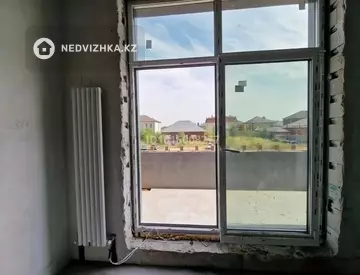 2-комнатная квартира, этаж 2 из 5, 85 м², миниатюра 10
