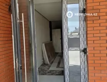 2-комнатная квартира, этаж 2 из 5, 85 м², миниатюра 11