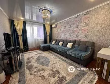 3-комнатная квартира, этаж 3 из 5, 82 м²