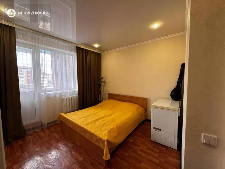 3-комнатная квартира, этаж 3 из 5, 82 м², фотография 5