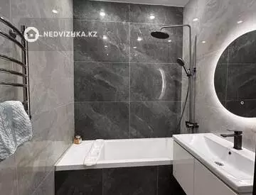 3-комнатная квартира, этаж 3 из 5, 82 м², миниатюра 10
