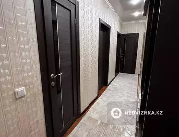 3-комнатная квартира, этаж 3 из 5, 82 м², миниатюра 12