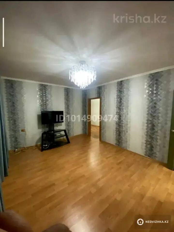 2-комнатная квартира, этаж 5 из 5, 74 м², фотография 3