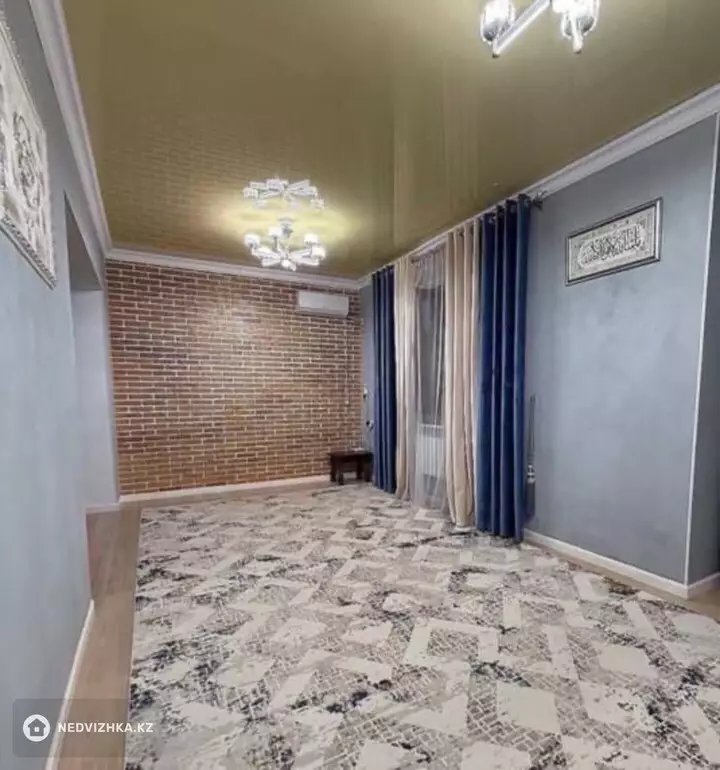 7-комнатный дом, 8 соток, 300 м², фотография 5