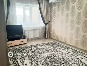 2-комнатная квартира, этаж 8 из 9, 60 м², миниатюра 8