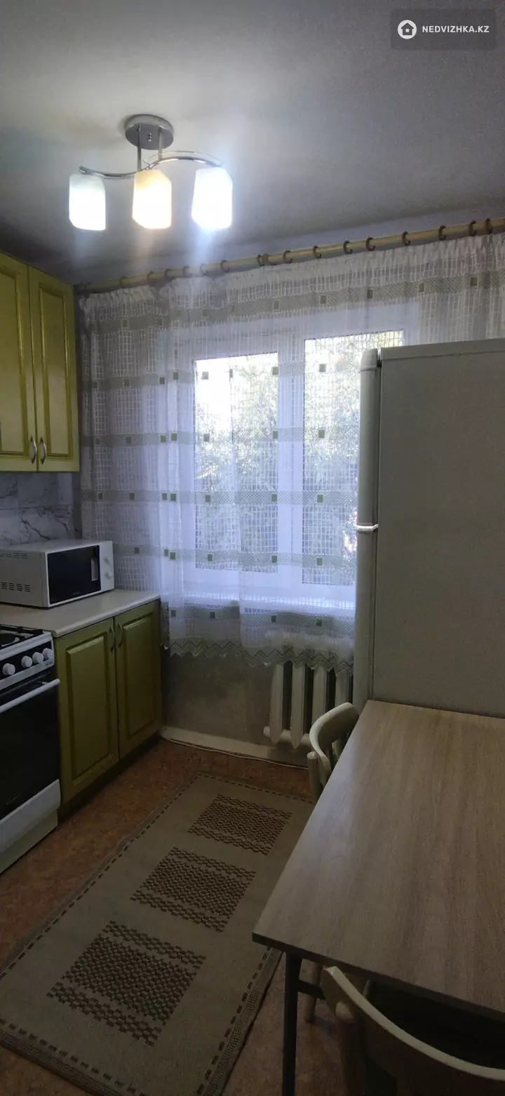 1-комнатная квартира, этаж 4 из 4, 34 м², На длительный срок, фотография 3