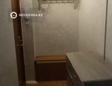 1-комнатная квартира, этаж 4 из 4, 34 м², На длительный срок, миниатюра 6