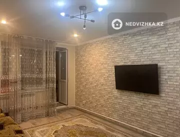 2-комнатная квартира, этаж 6 из 9, 55 м², миниатюра 3