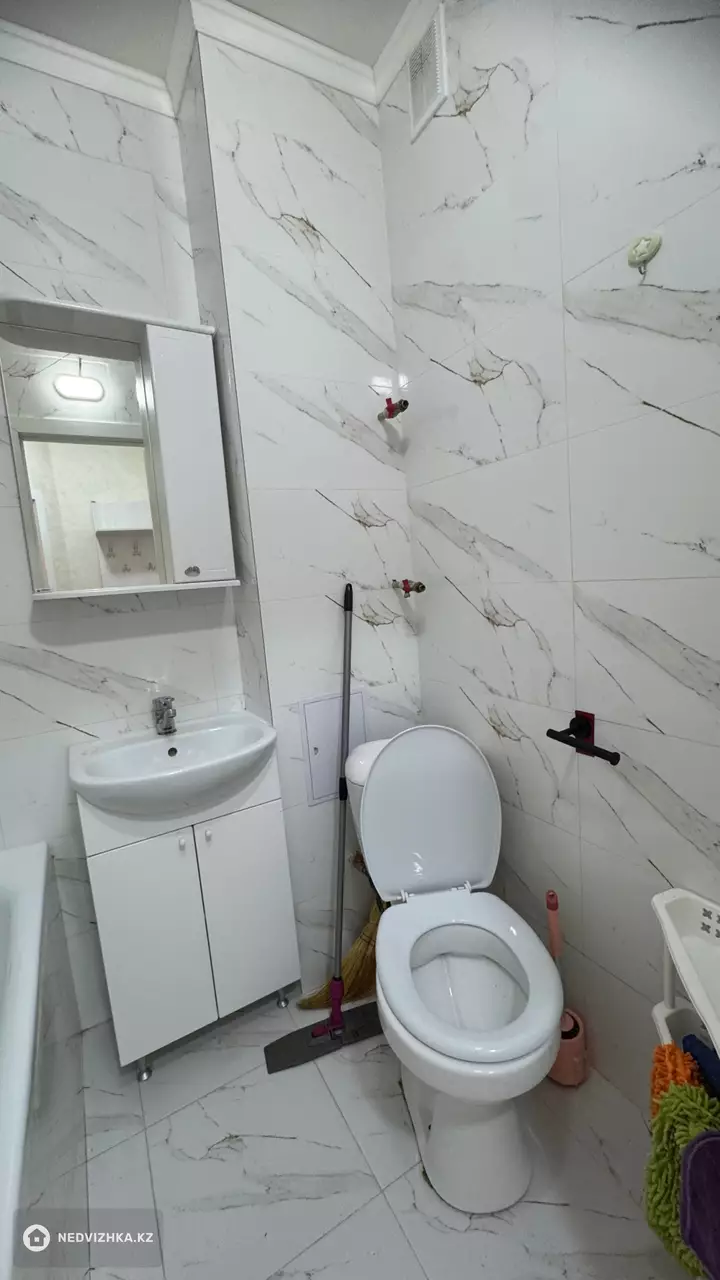 1-комнатная квартира, этаж 2 из 9, 36 м², На длительный срок, фотография 4