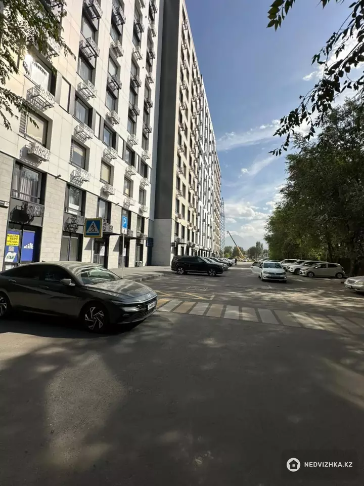 Орынжай, қабат 1 барлық қабат саны 12, 50 м², На длительный срок, 2-фотосурет
