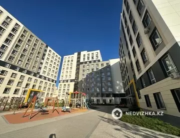 4-комнатная квартира, этаж 2 из 9, 102 м²