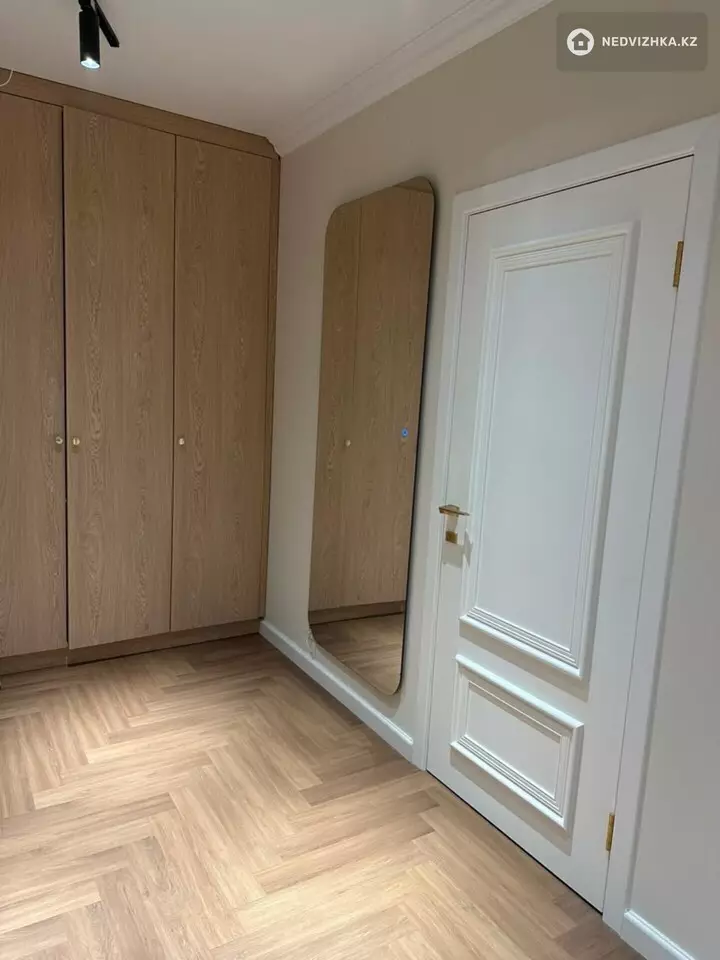 2-комнатная квартира, этаж 15 из 16, 49 м², фотография 3