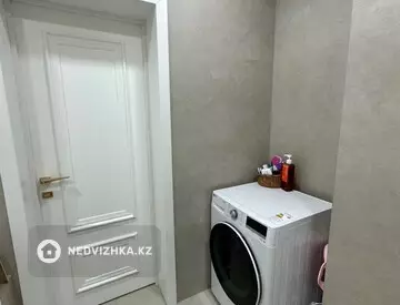 2-комнатная квартира, этаж 15 из 16, 49 м², миниатюра 10