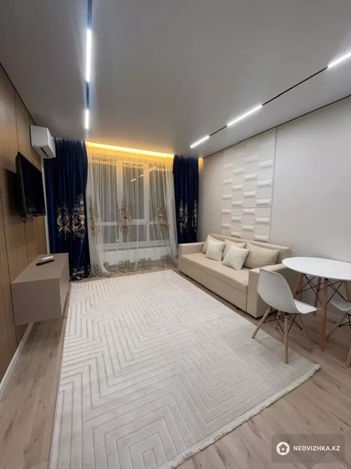 2-комнатная квартира, этаж 12 из 13, 45 м²