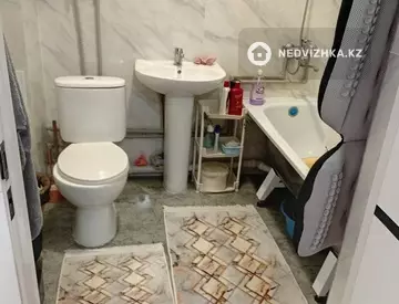 2-комнатная квартира, этаж 1 из 5, 62 м², миниатюра 7