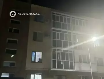 2-комнатная квартира, этаж 4 из 4, 46 м²