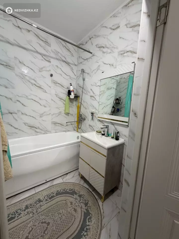 3-комнатная квартира, этаж 2 из 9, 88 м², фотография 4