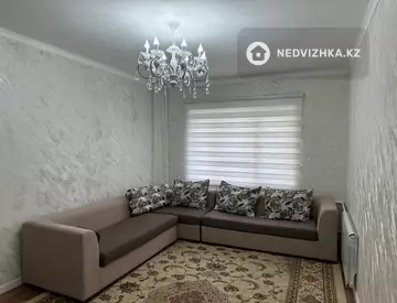 2-комнатная квартира, этаж 1 из 5, 59 м², На длительный срок