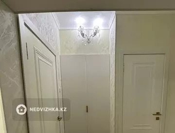 2-комнатная квартира, этаж 1 из 5, 59 м², На длительный срок