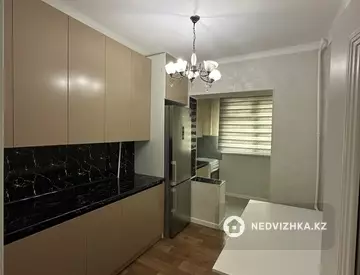 2-комнатная квартира, этаж 1 из 5, 59 м², На длительный срок, миниатюра 11