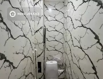 2-комнатная квартира, этаж 4 из 5, 68 м²