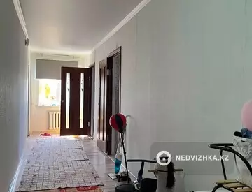 2-комнатная квартира, этаж 4 из 5, 68 м²