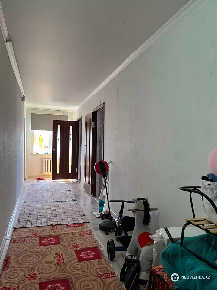 2-комнатная квартира, этаж 4 из 5, 68 м², фотография 5