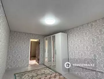 2-комнатная квартира, этаж 4 из 5, 68 м², миниатюра 11