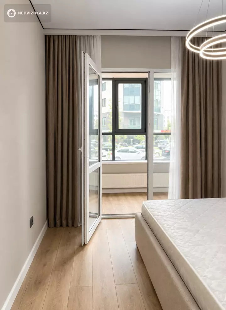 2-комнатная квартира, этаж 2 из 18, 50 м², фотография 4