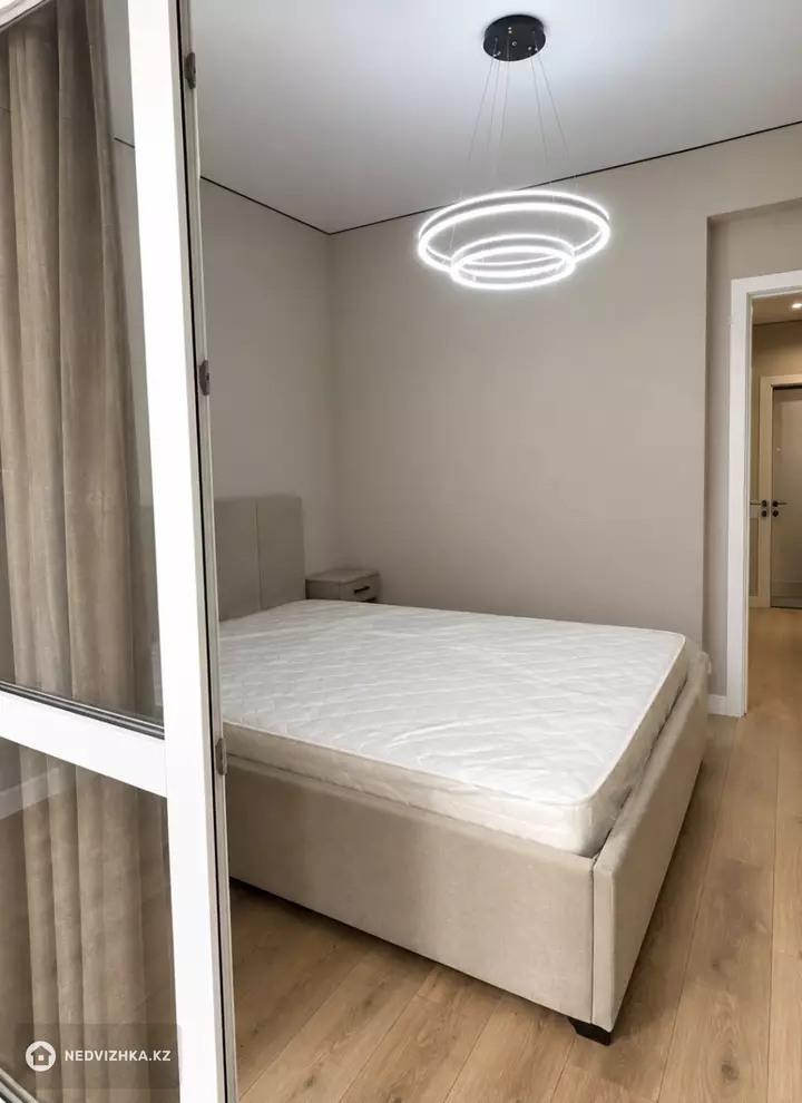 2-комнатная квартира, этаж 2 из 18, 50 м², фотография 5