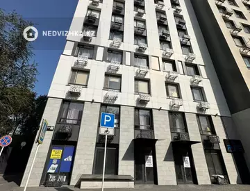 Помещение, этаж 1 из 12, 70 м², На длительный срок, миниатюра 1